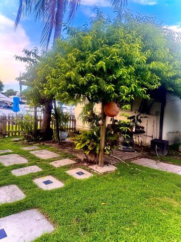 3351 NW 20th Street, Miami, FL 33142