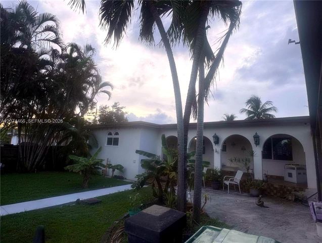 3351 NW 20th Street, Miami, FL 33142
