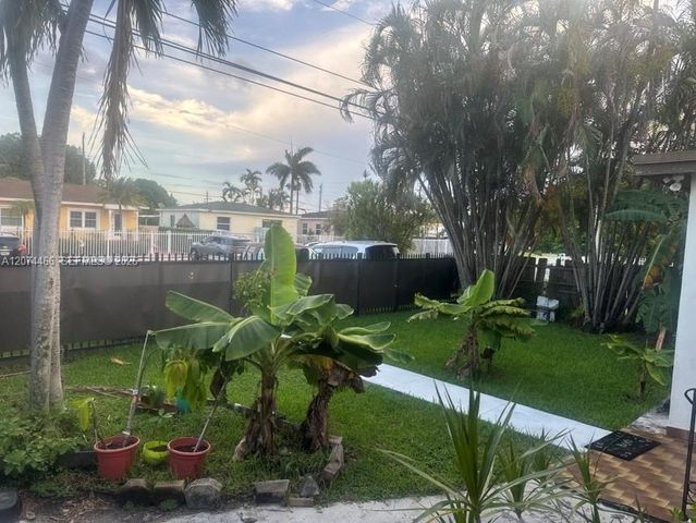 3351 NW 20th Street, Miami, FL 33142