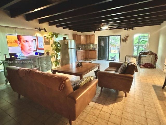 3351 NW 20th Street, Miami, FL 33142
