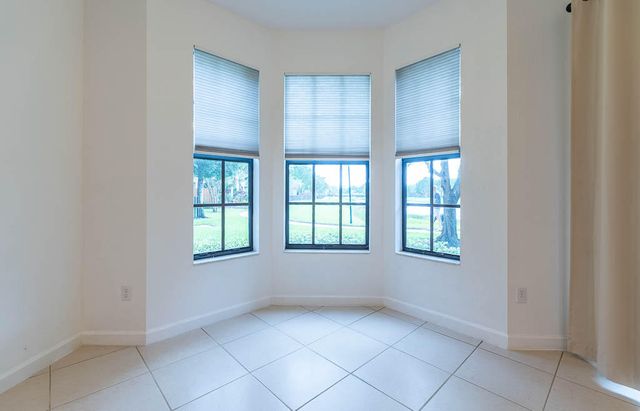 10283 Wellington Parc Drive, Wellington, FL 33449