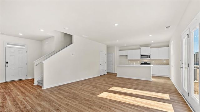 113 White Spruce Way, Newnan, GA 30265