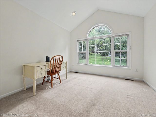 2126 Moorlands View, Oceola Township, MI 48855