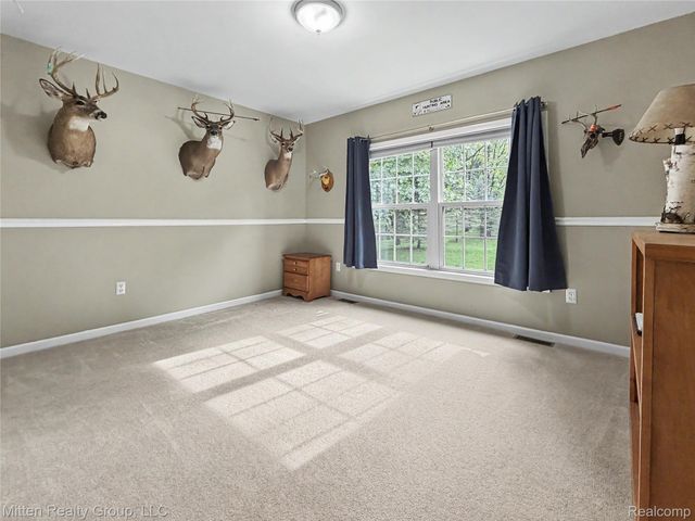 2126 Moorlands View, Oceola Township, MI 48855
