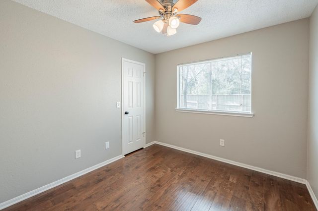 23 E Stony Bridge Circle, The Woodlands, TX 77381