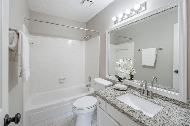 23 E Stony Bridge Circle, The Woodlands, TX 77381