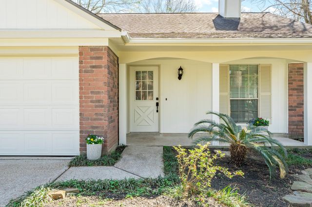 23 E Stony Bridge Circle, The Woodlands, TX 77381