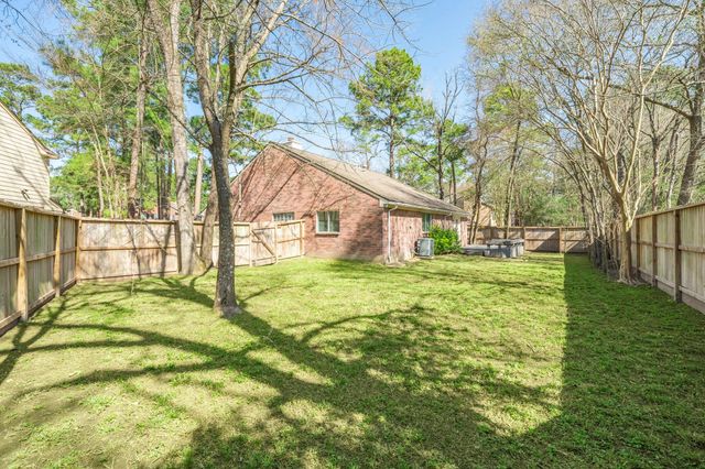 23 E Stony Bridge Circle, The Woodlands, TX 77381