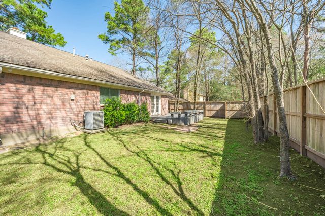 23 E Stony Bridge Circle, The Woodlands, TX 77381