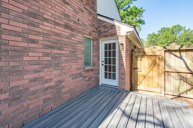23 E Stony Bridge Circle, The Woodlands, TX 77381