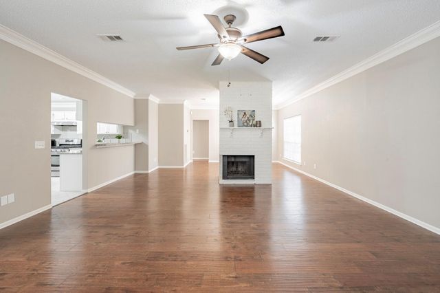 23 E Stony Bridge Circle, The Woodlands, TX 77381