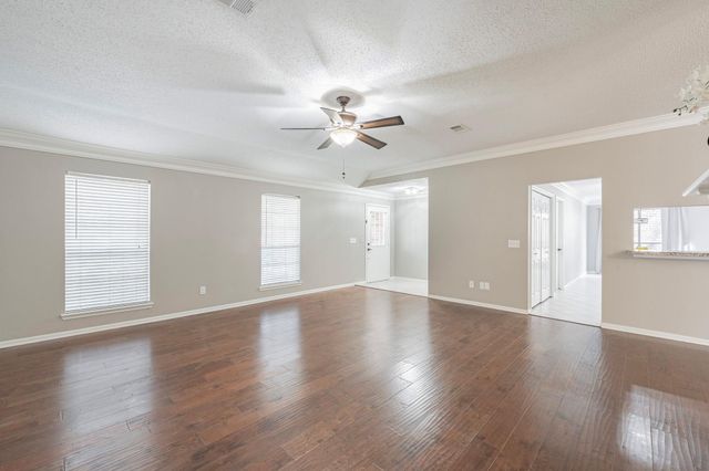 23 E Stony Bridge Circle, The Woodlands, TX 77381