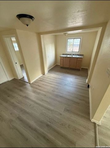 1623 MONTEZUMA ST, San Antonio, TX 78207
