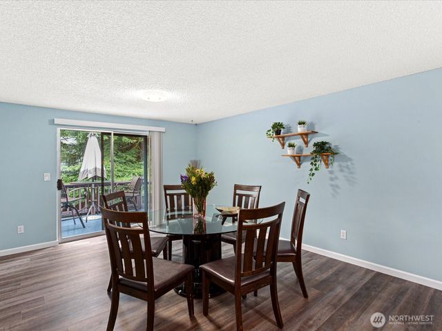 16445 Ambaum Boulevard S, Burien, WA 98148