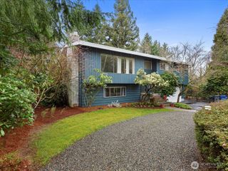 16445 Ambaum Boulevard S, Burien, WA 98148