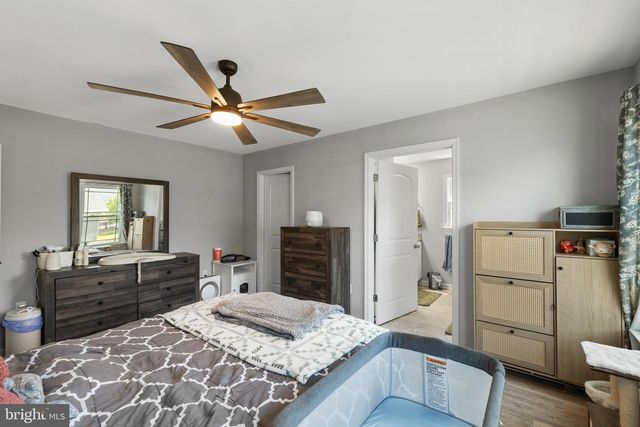 300 STONEWALL ST, Strasburg, VA 22657