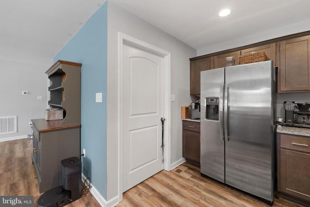 300 STONEWALL ST, Strasburg, VA 22657