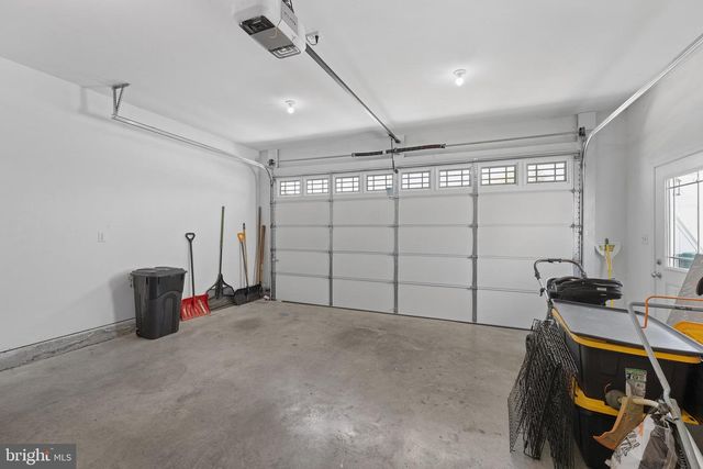 300 STONEWALL ST, Strasburg, VA 22657