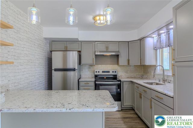 2343 South 9th Street, Allentown City, PA 18103