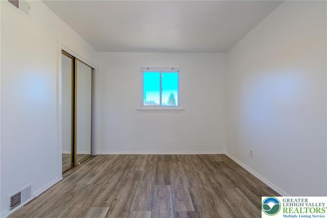 2343 South 9th Street, Allentown City, PA 18103