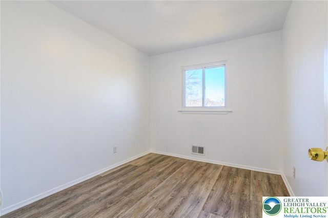 2343 South 9th Street, Allentown City, PA 18103