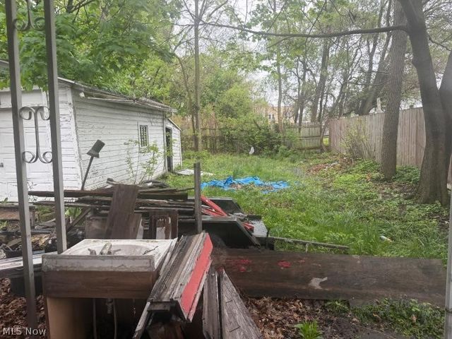 549 Bacon Avenue, Akron, OH 44320