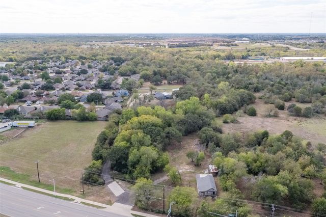 5094 E Mckinney Street, Denton, TX 76208