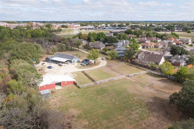 5094 E Mckinney Street, Denton, TX 76208