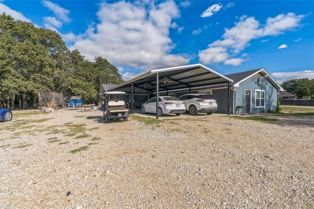 5094 E Mckinney Street, Denton, TX 76208