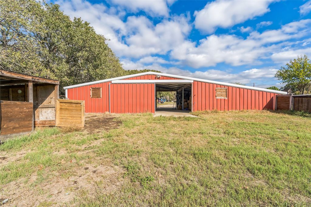 5094 E Mckinney Street, Denton, TX 76208