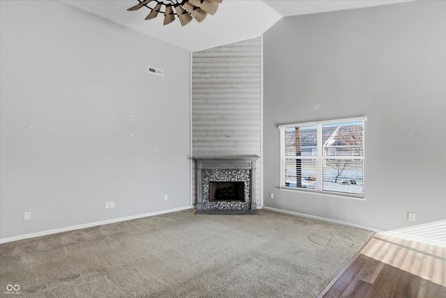 121 Halldale Drive, Whiteland, IN 46184