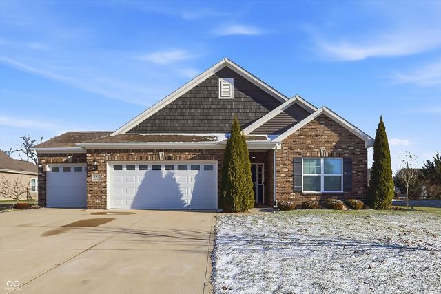 121 Halldale Drive, Whiteland, IN 46184