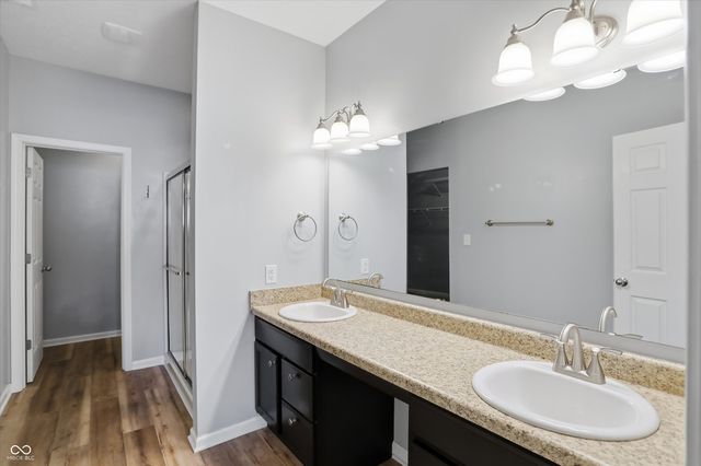 121 Halldale Drive, Whiteland, IN 46184