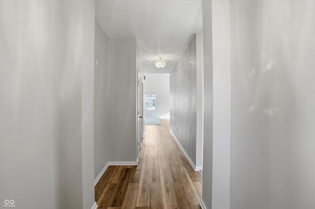 121 Halldale Drive, Whiteland, IN 46184