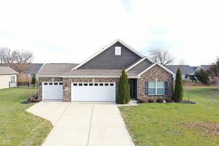 121 Halldale Drive, Whiteland, IN 46184