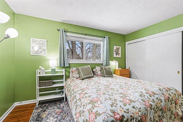 529 Hill Road Court, Marshall, MI 49068