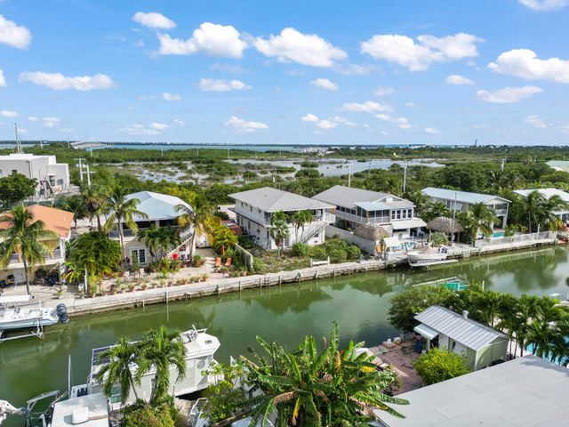 W 56 Shore Drive, Summerland Key, FL 33042