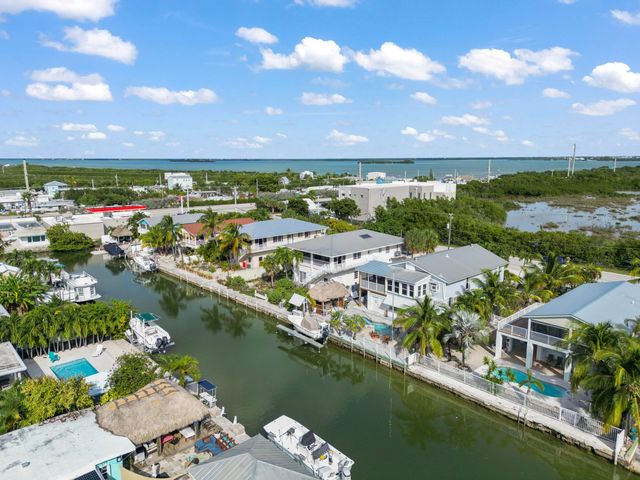 W 56 Shore Drive, Summerland Key, FL 33042