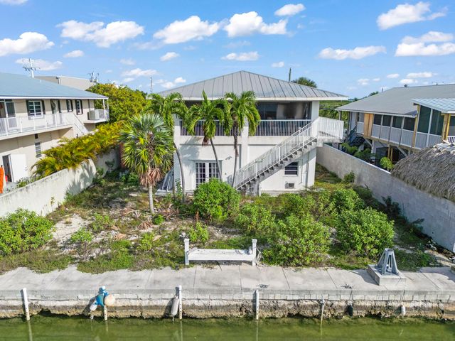 W 56 Shore Drive, Summerland Key, FL 33042