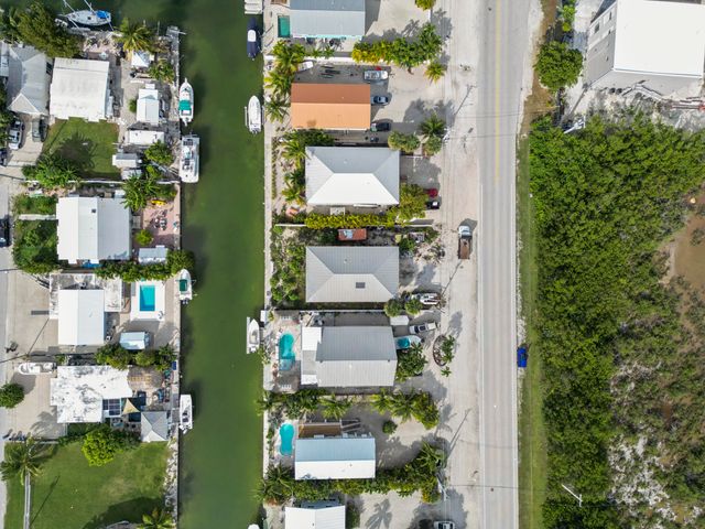 W 56 Shore Drive, Summerland Key, FL 33042