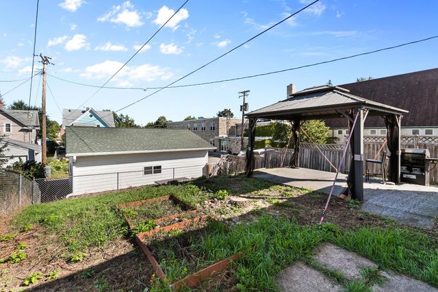 1119 Van Buren Avenue, Saint Paul, MN 55104