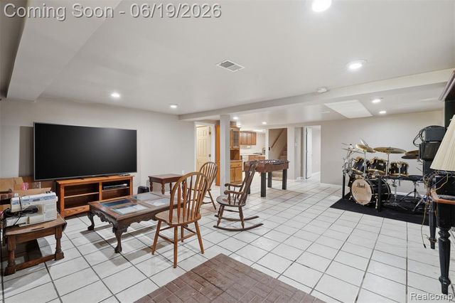 3167 Roods Lake Road, Lapeer, MI 48446