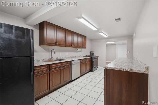 3167 Roods Lake Road, Lapeer, MI 48446