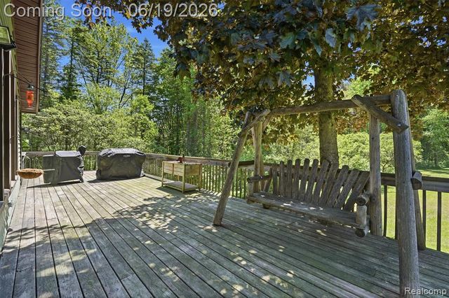 3167 Roods Lake Road, Lapeer, MI 48446