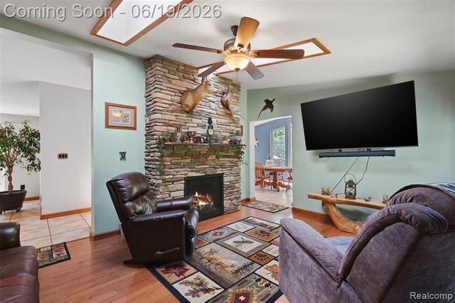 3167 Roods Lake Road, Lapeer, MI 48446