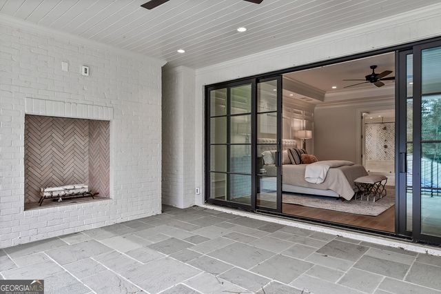 258 Pineland Road NW, Atlanta, GA 30342