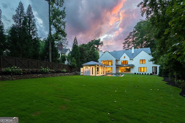 258 Pineland Road NW, Atlanta, GA 30342