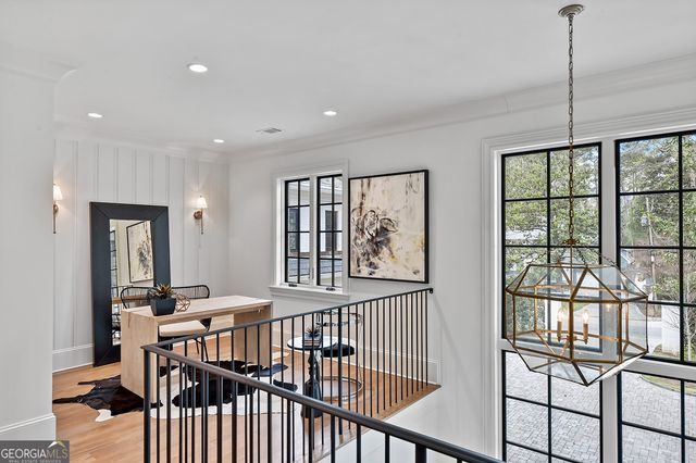 258 Pineland Road NW, Atlanta, GA 30342