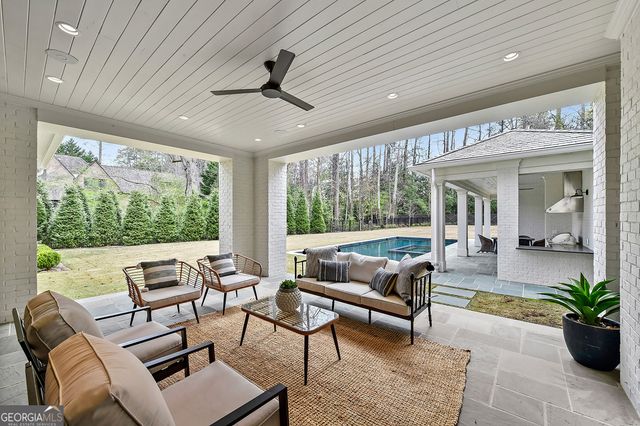258 Pineland Road NW, Atlanta, GA 30342