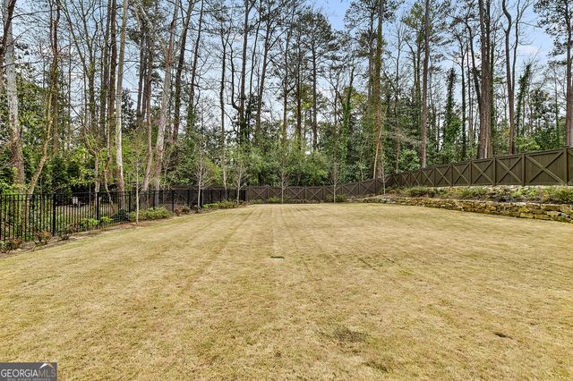 258 Pineland Road NW, Atlanta, GA 30342
